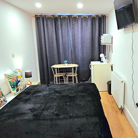 Penelope Ensuite Double Room ロンドン エクステリア 写真