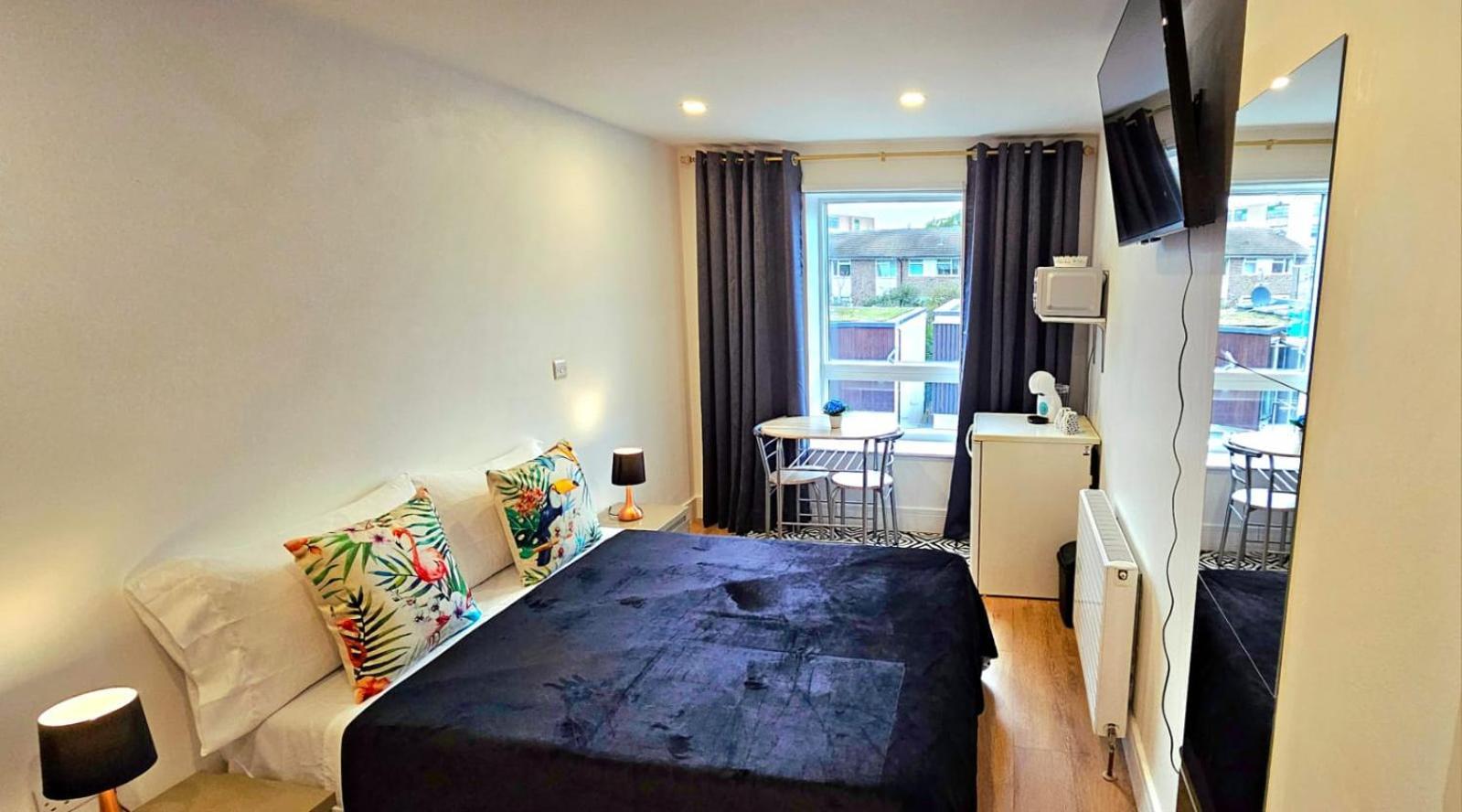 Penelope Ensuite Double Room ロンドン エクステリア 写真