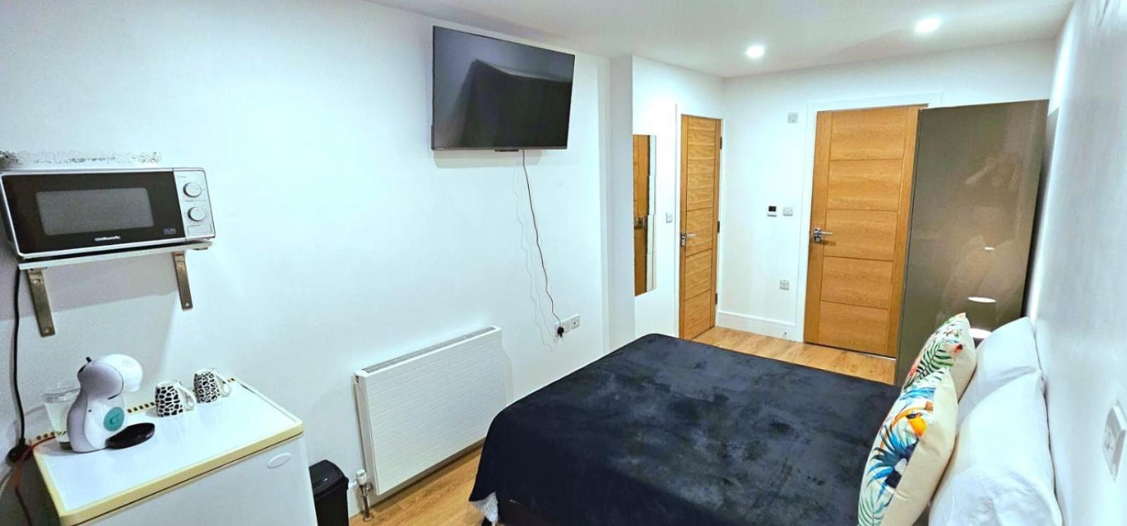 Penelope Ensuite Double Room ロンドン エクステリア 写真